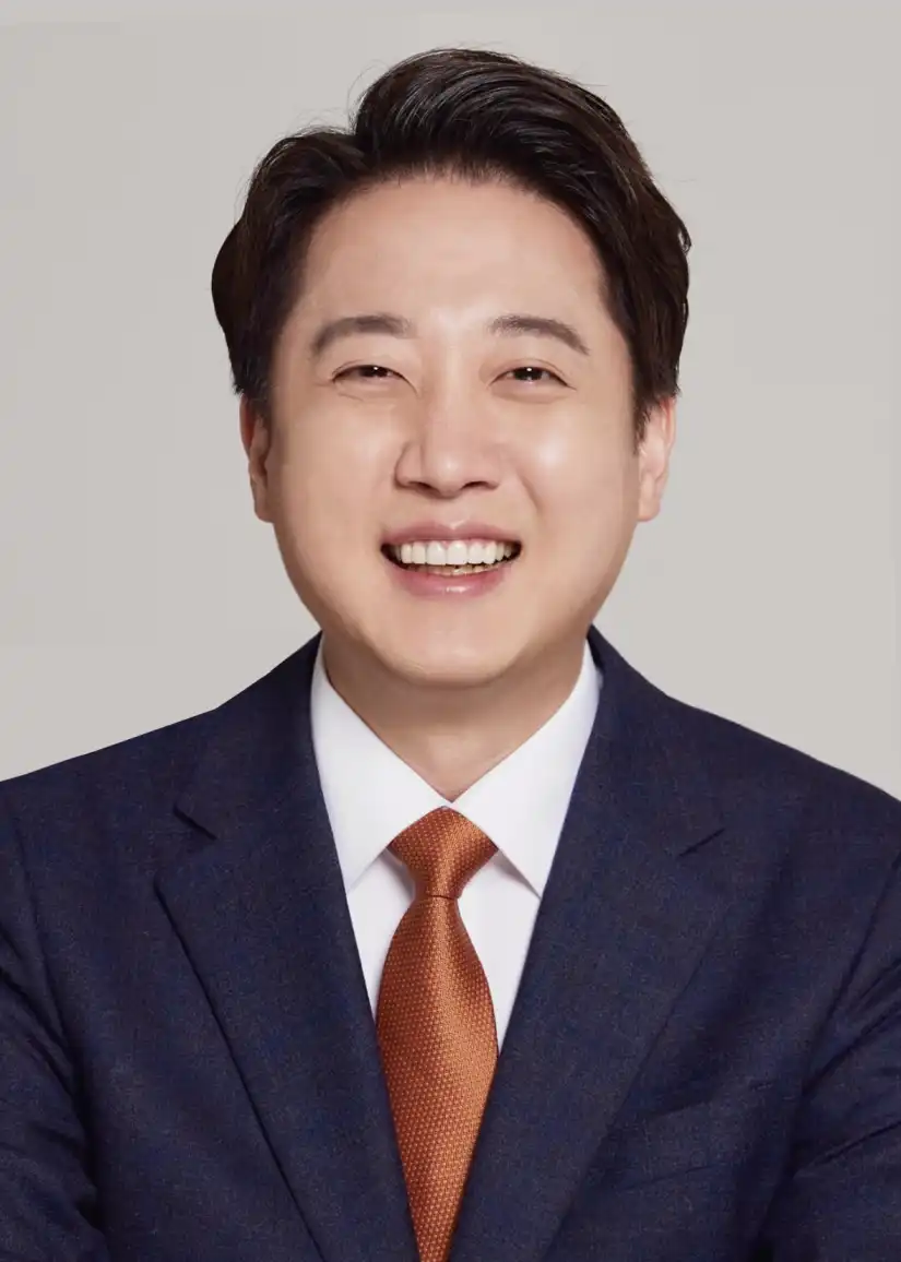 이준석